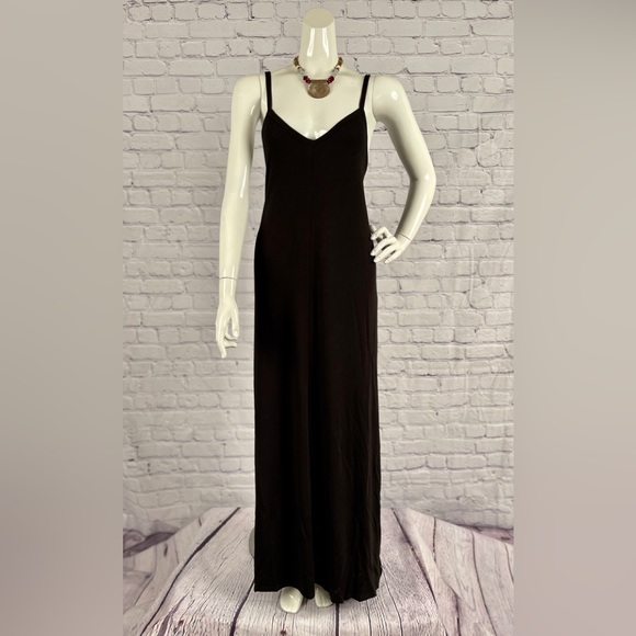 Brand New Black V-Neck Maxi With Pockets & VARIOUS - Picture 6 of 10